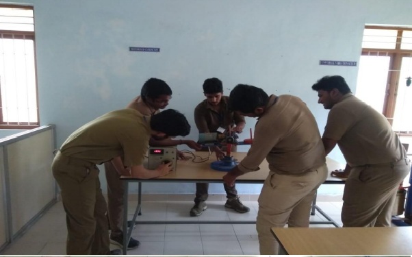 Machine Dynamics Lab